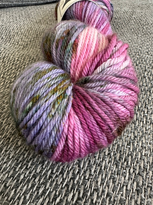 Ragamuffin Worsted - Roses and Thorns